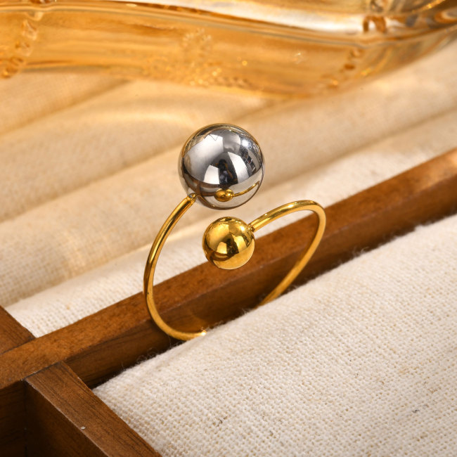 Wholesale Stainless Steel Women Elegant Staggered Ring