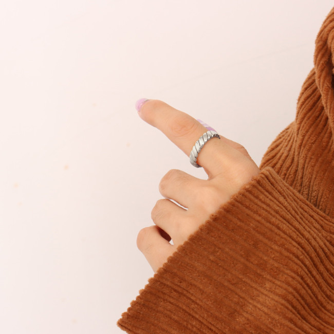 Wholesale Stainless Steel Women Chain Rings