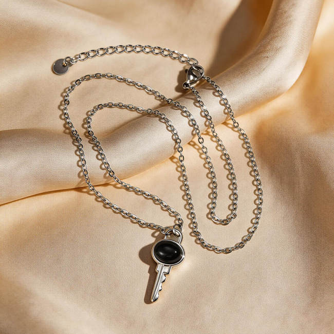 Wholesale Stainless Steel Black Agate Key Necklace