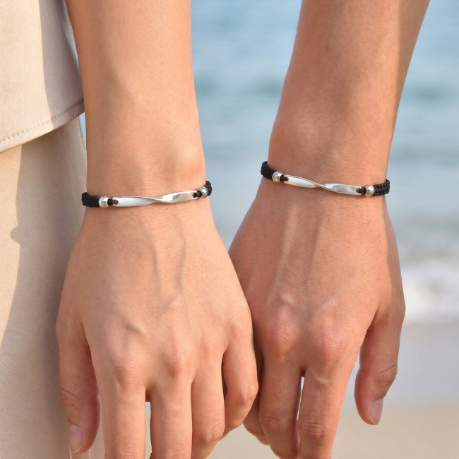 Wholesale Stainless Steel Mobius Couple Bracelets