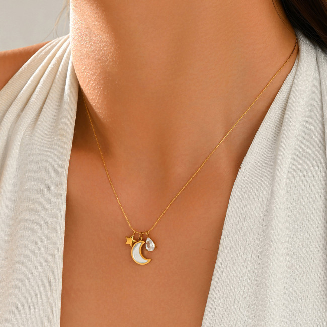 Wholesale Stainless Steel Crescent Moon Pendant