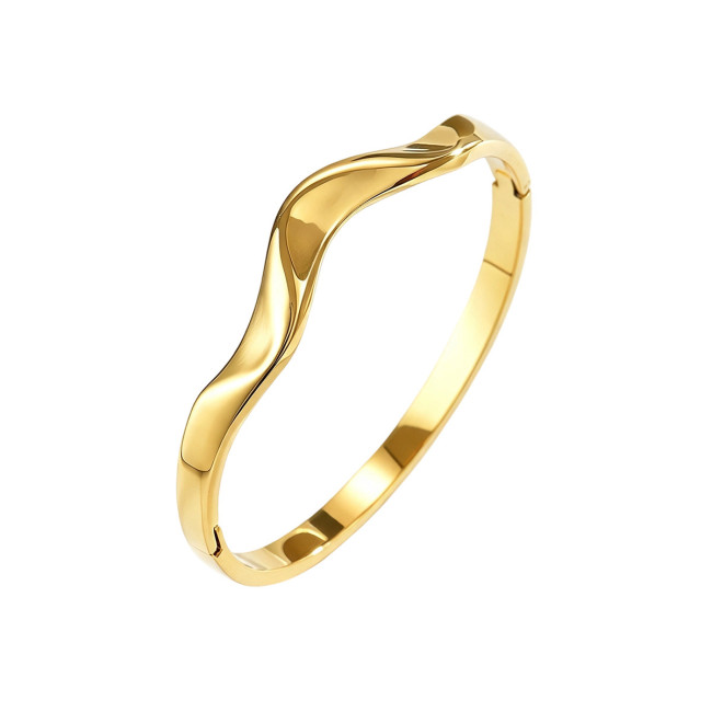Wholesale Women's 18K Gold Plated Stainless Steel Bangle Set