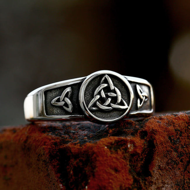 Wholesale Vintage Celtic Triquetra Knot Stainless Steel Ring
