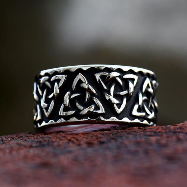 Wholesale Stainless Steel Celtic Triquetra Trinity Knot Ring
