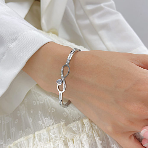 Wholesale Stainless Steel Infinity Heart CZ Bangle