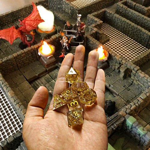 DND Lot De 7 Dés D&D En Résine à Bords Tranchants Pour Donjons Et