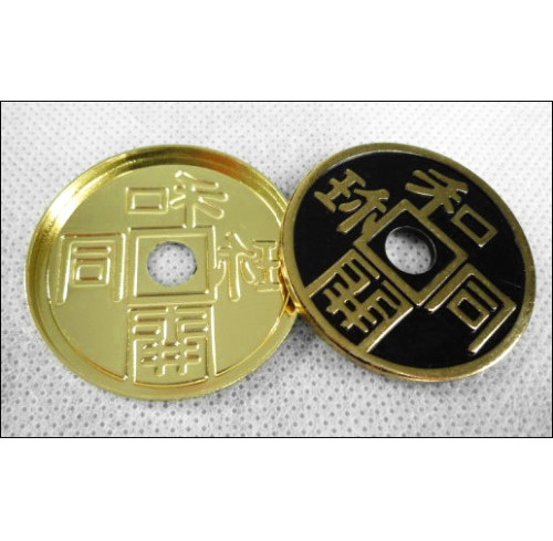 Expanded Shell Japan Ancient Coin (3.8cm, Black)