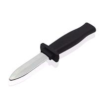 Knife with Retractable Blade