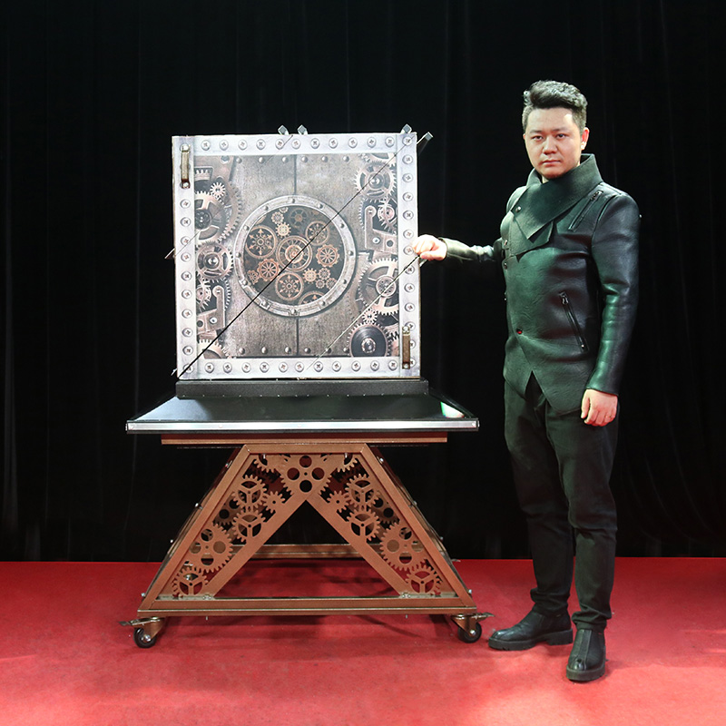 Four Sections Illusion - Magic Trick - China Magic Shop