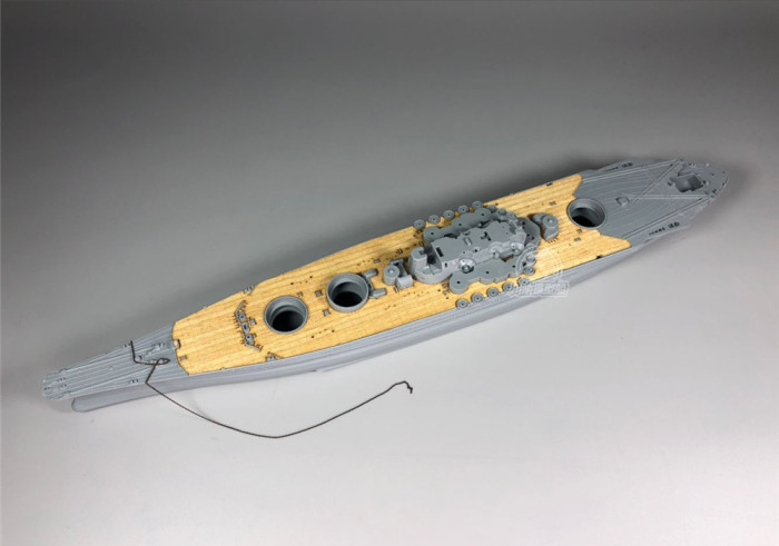 Wooden Deck for Pit-Road W200 1/700 Scale IJN Battleship Yamato Late Type Model CY700029