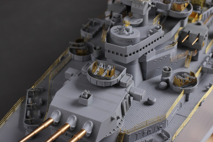 Detail Up Set for Very Fire VF350909 1/350 USS Battleship Missouri Model CYE011