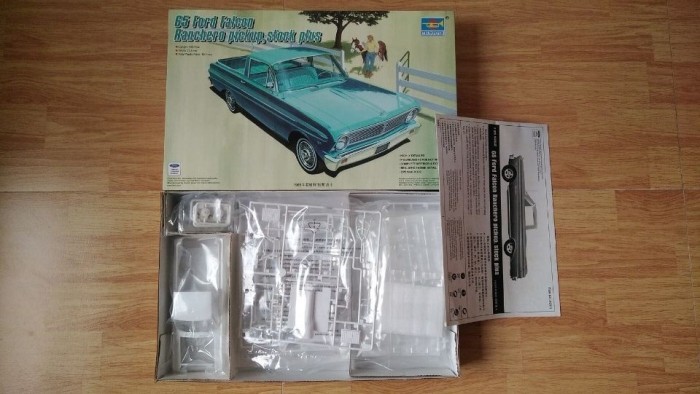 Trumpeter 02511 1/25 Scale 65 Ford Falcon Ranchero Pickup Stock Plus Plastic Assembly Model Kits