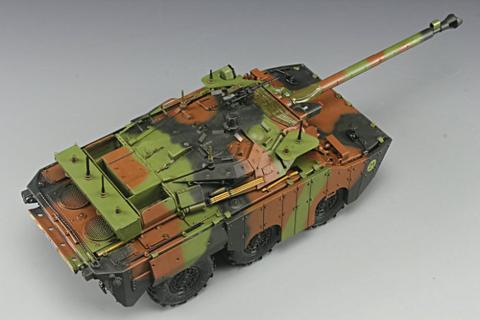 Tiger Model 4607 1/35 Scale French AMX-10RCR Separ Tank Destroyer Military Plastic Assembly Model Kit