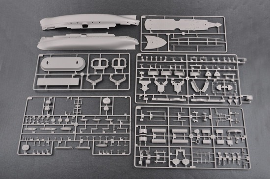 Trumpeter 05338 1/350 Scale Russian Navy Tsesarevich Battleship 1904 Military Plastic Assembly Model Kit