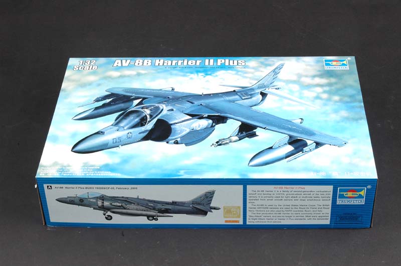 US$ 101.99 - Trumpeter 02286 1/32 Scale AV-8B Harrier II Plus