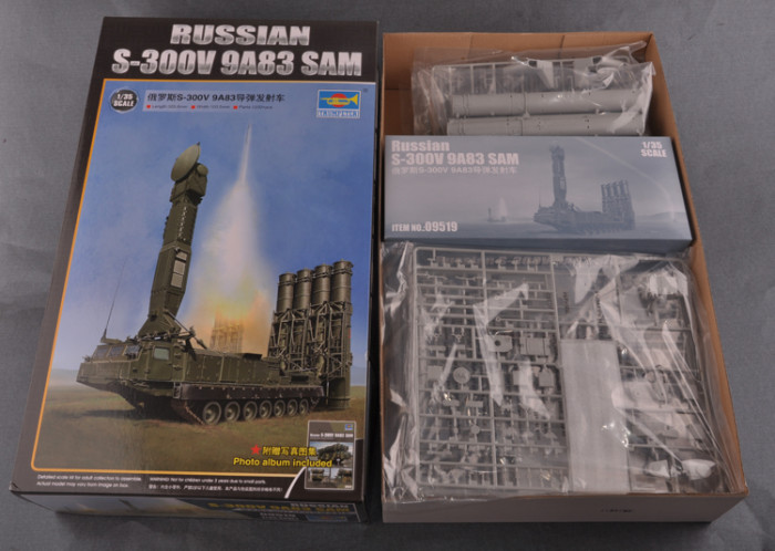 Trumpeter 09519 1/35 Scale Russian S-300V 9A83 SAM Military Plastic Assembly Model Kit