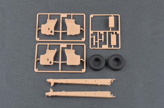 Trumpeter 02335 1/35 Scale PLA Type 59 130mm Towed Field Gun Military Plastic Assembly Model Building Kits