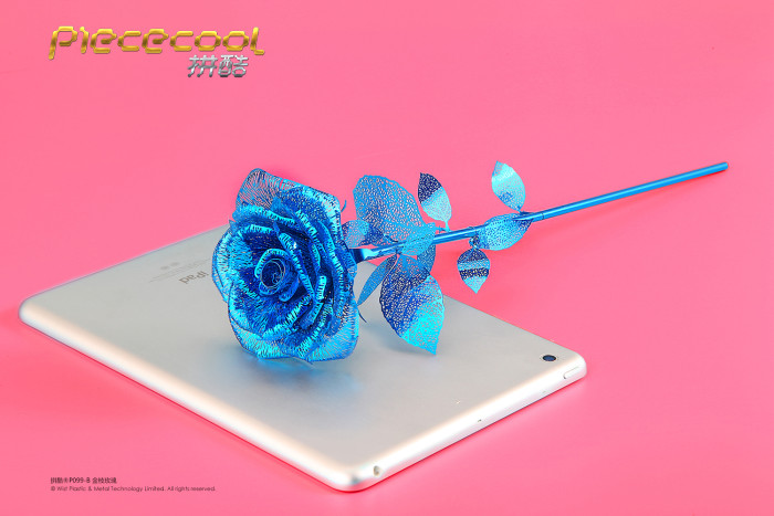 Piececool 3D Metal Puzzle Romantic Rose Assembly Model Kit Gift DIY 3D Laser Cut Toy Blue P099-B