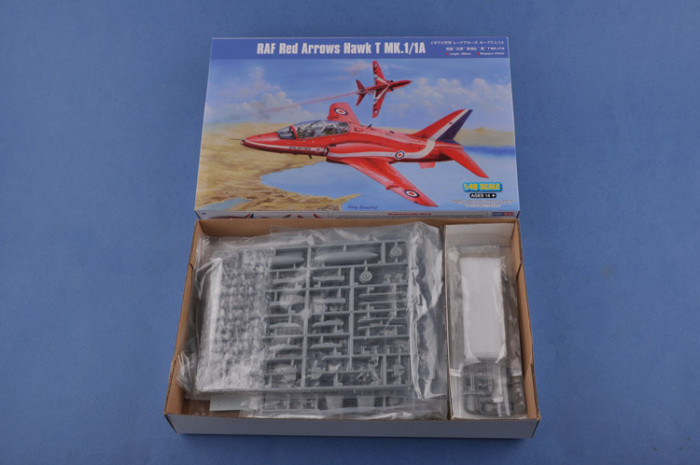 HobbyBoss 81738 1/48 Scale RAF Red Arrows Hawk T MK.1/1A Military Plastic Aircraft Assembly Model Kits