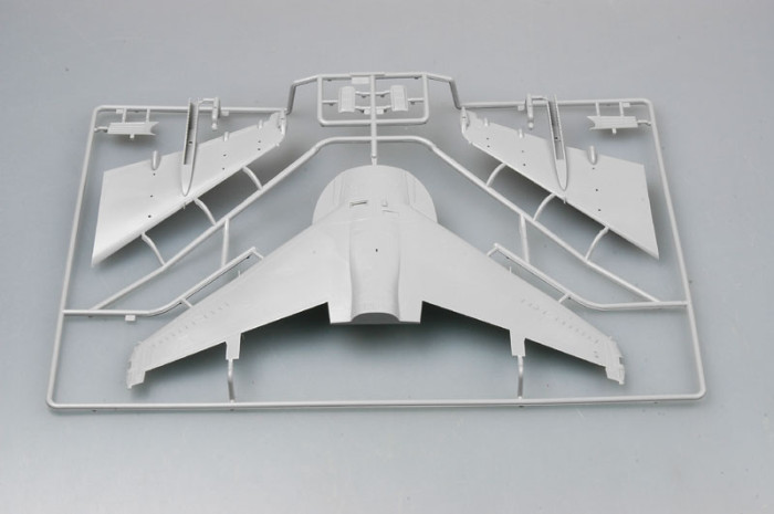 Trumpeter 02229 1/32 Scale AV-8B Harrier II Fighter Plastic Military Aircraft Assembly Model Kit