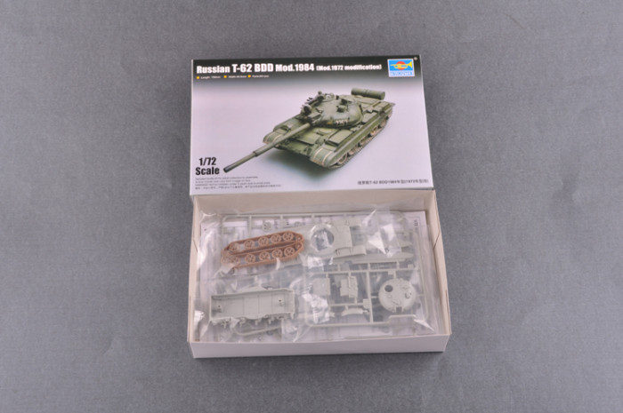 Trumpeter 07148 1/72 Scale Russian T-62 BDD Mod.1984 (Mod.1972 modification) Military Plastic Assembly Model Kit