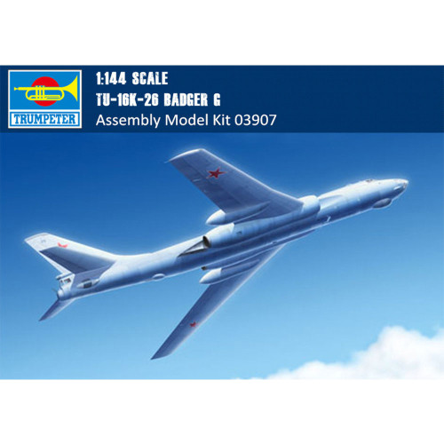 Trumpeter 03907 1/144 Scale Tu-16k-26 Badger G Bomber Military Plastic Assembly Aircraft Model Kits