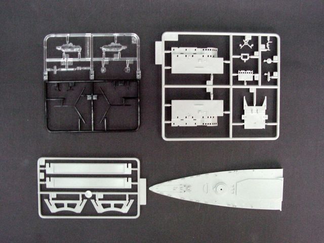 Trumpeter 04514 1/350 Scale USSR Navy Sovremenny Class Project 956 Destroyer Military Plastic Assembly Model Kit