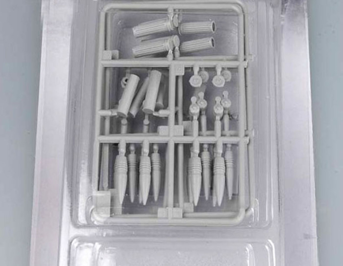 Trumpeter 06609 1/35 Scale German 17cm K Gr.39 Ammo Military Plastic Assembly Model Kits