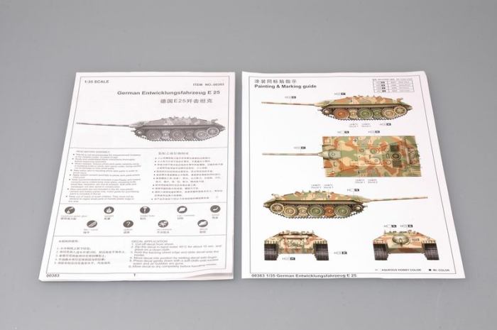 Trumpeter 00383 1/35 Scale German Entwicklungsfahrzeug E-25 Tank Military Plastic Assembly Model Kits