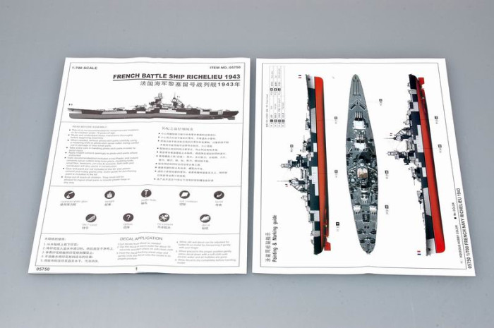 Trumpeter 05750 1/700 Scale French Battleship Richelieu 1943 Military Plastic Assembly Model Kits