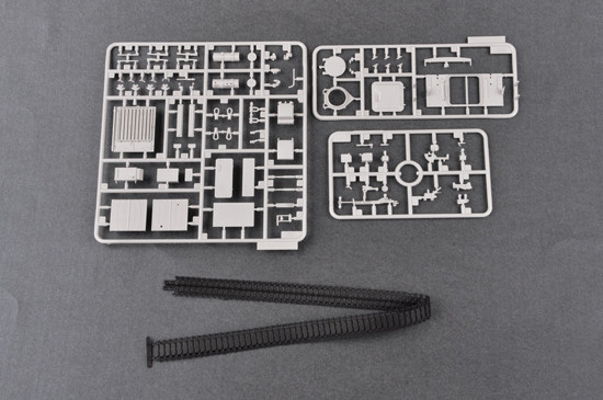 Trumpeter 05536 1/35 Scale PLZ-83A SPH Military Plastic Assembly Model Kits