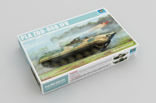 Trumpeter 05558 1/35 Scale PLA ZBD-86B IFV Military Plastic Assembly Model Kits