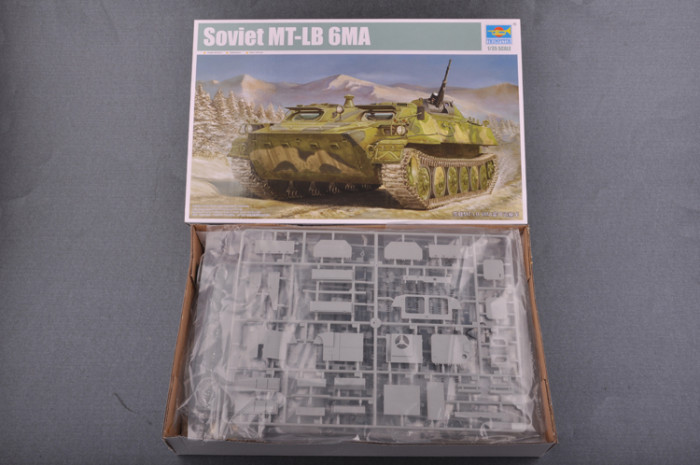 Trumpeter 05579 1/35 Scale Soviet MT-LB 6MA Military Plastic Assembly Model Kits