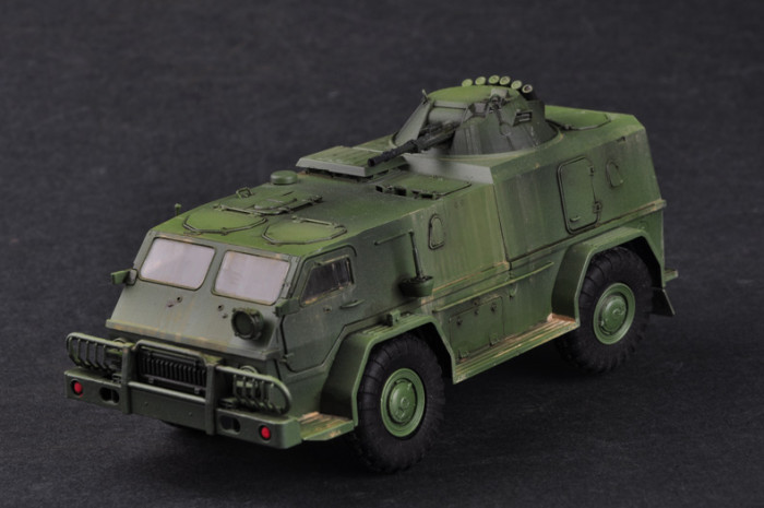 Trumpeter 05594 1/35 Scale Russian GAZ39371 High-Mobility Multipurpose Military Vehicle Plastic Assembly Model Kits 