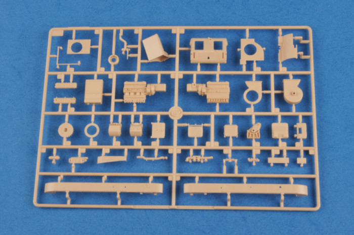 HobbyBoss 83808 1/35 Scale 5 cm Pak(t) Sfl.auf Fgst. Pz.Kpfw.35 R 731(f) Military Plastic Assembly Model Kits