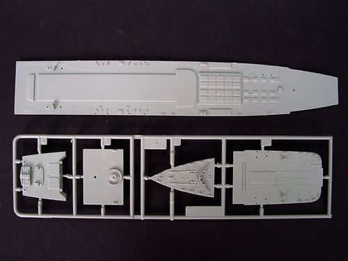 Trumpeter 05709 1/700 Scale USSR Navy Kalinin Battle Cruiser Military Plastic Assembly Model Kit
