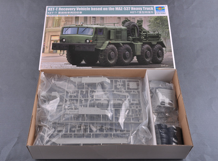 Trumpeter 01079 1/35 Scale KET-T Recovery Vehicle based on the MAZ-537 Heavy Truck Military Plastic Assembly Model Kit