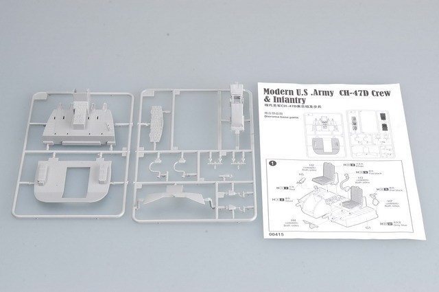 Trumpeter 00415 1/35 Scale Modern US Army CH-47D Crew & Infantry Soldiers Figures Military Plastic Assembly Model Kits