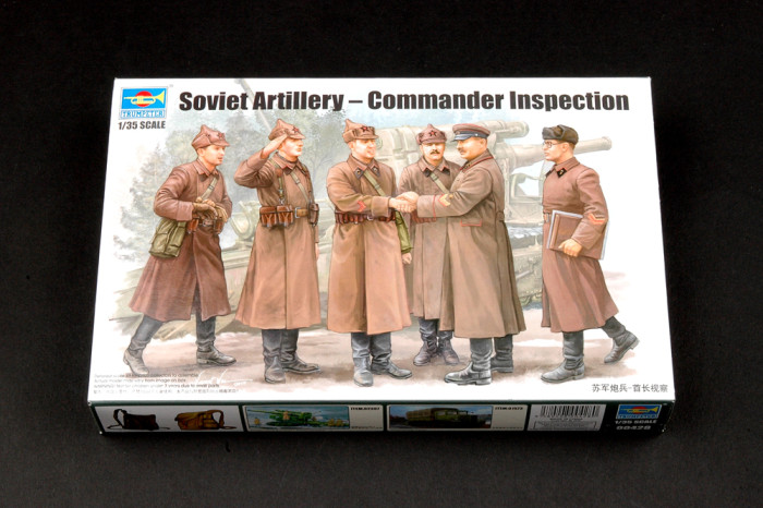 Trumpeter 00428 1/35 Scale Soviet Artillery Commander Inspection Soldiers Figures Military Plastic Assembly Model Kits