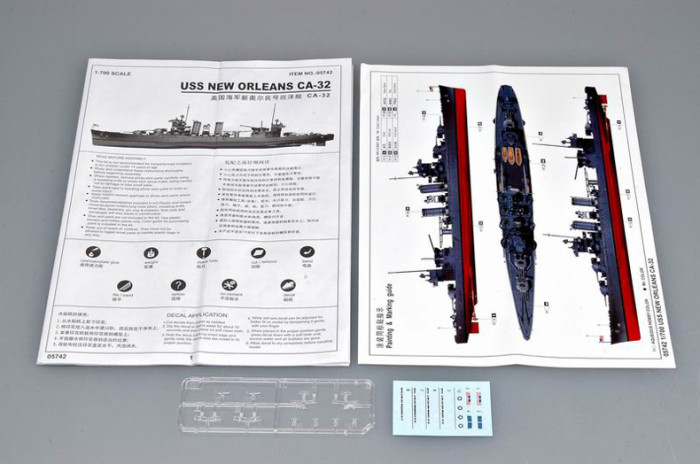 Trumpeter 05742 1/700 Scale USS New Orleans CA-32(1942) Military Plastic Assembly Model Kits