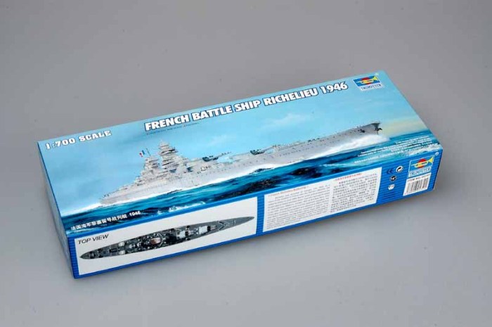 Trumpeter 05751 1/700 Scale French Battleship Richelieu 1946 Military Plastic Assembly Model Kits