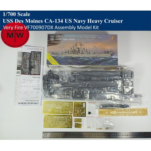 Very Fire VF700907DX 1/700 Scale USS Des Moines CA-134 US Navy Heavy Cruiser Military Assembly Model Kit
