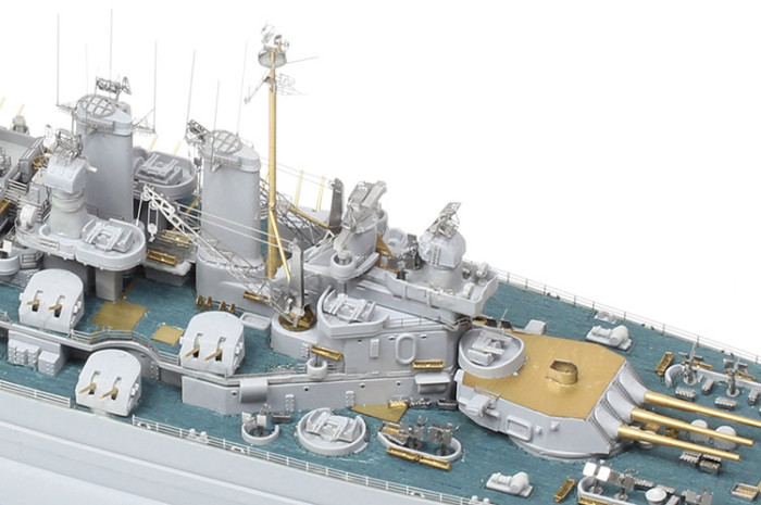 Trumpeter 65704 1/700 Scale USS North Carolina BB-55 Assembly Model & Upgrade Set 