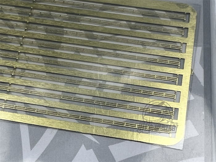 1/2000 Scale PE Photo-Etched Handrail Upgrade Part for Aircraft Carrier Battelship Model CYE041