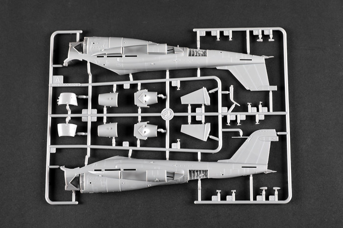 Trumpeter 01640 1/72 Scale A-6A Intruder Military Plastic Assembly Model Kits
