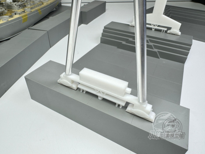 1/350 Scale Gantry Crane Port Scene DIY Assembly Model Kit CYG132