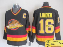 Autographed Vancouver Canucks -16 Trevor Linden Black CCM Throwback Stitched NHL Jersey