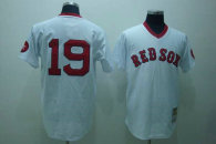 Mitchell and Ness Boston Red Sox #19 Fred Lynn Stitched White Throwback MLB Jersey