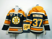 Autographed Boston Bruins -37 Patrice Bergeron Black Sawyer Hooded Sweatshirt Stitched NHL Jersey