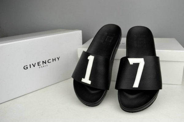 Givenchy slippers (4)